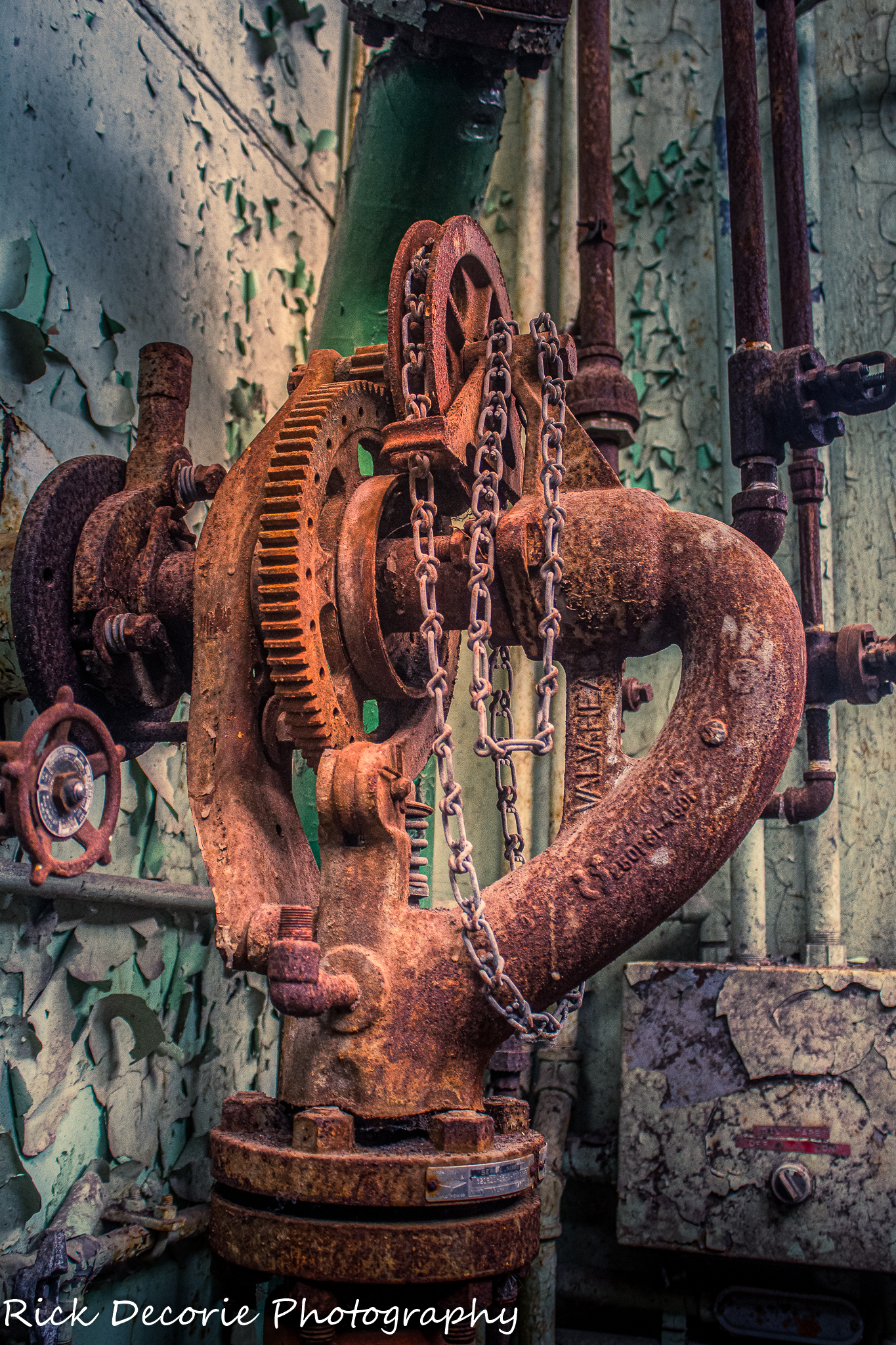 Rediscovering Forgotten Machinery: The Art of Industrial Decay